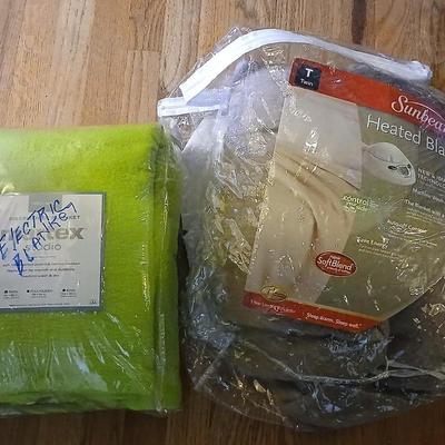 Two electric blankets - with controllers Green Northern - Brown Sunbeam