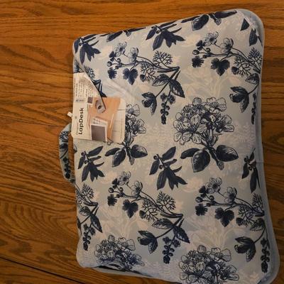 Amazon Nook with brand new designer lap desk - Nook needs power cord