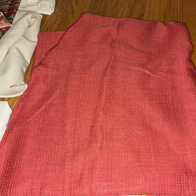 Variety of oval table linens