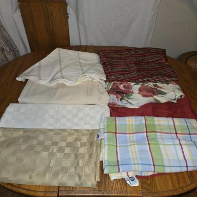 Variety of oval table linens
