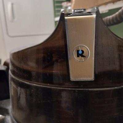 Rainbow canister Vacuum with attachments