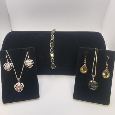 Sterling Jewelry - Green Stone Set & Pink Heart Set (ST-KD)