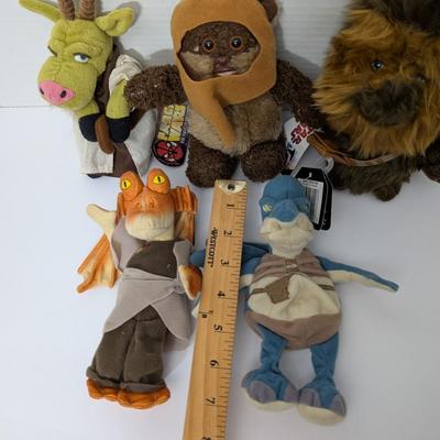 Star Wars Plush Lot Ewok Chewbacca Jar Jar Binks & Watto Character Stuffed Toys