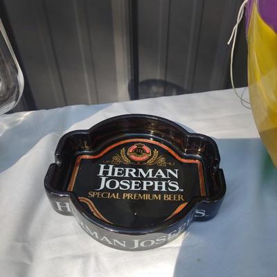 LIQUOR ADVERTISING AND BARWARE