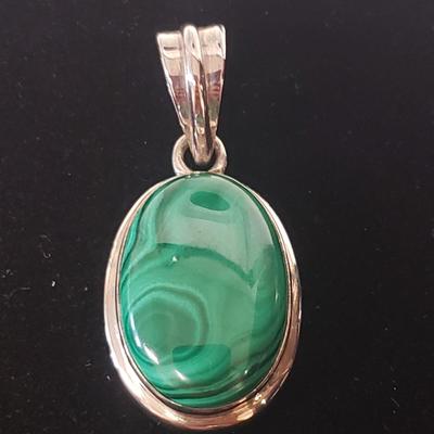 18 Sterling and Stone Pendants (ST-KD)