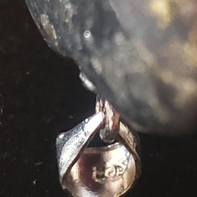 18 Sterling and Stone Pendants (ST-KD)