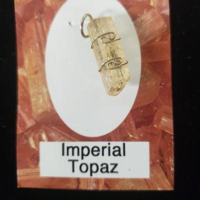 13 'Heaven and Earth' Stone Pendants (ST-KD)