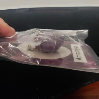 13 'Heaven and Earth' Stone Pendants (ST-KD)