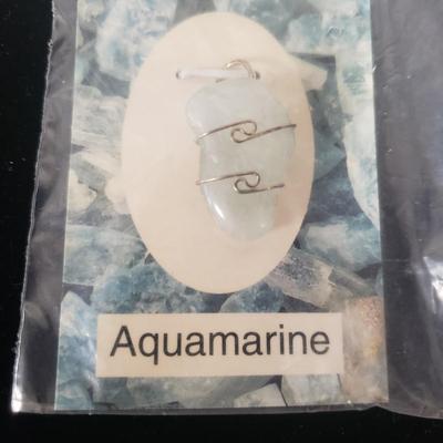 13 'Heaven and Earth' Stone Pendants (ST-KD)