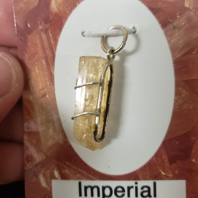 13 'Heaven and Earth' Stone Pendants (ST-KD)