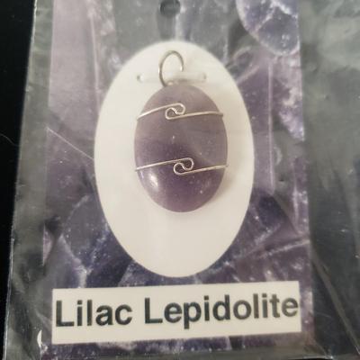 13 'Heaven and Earth' Stone Pendants (ST-KD)