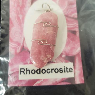 13 'Heaven and Earth' Stone Pendants (ST-KD)