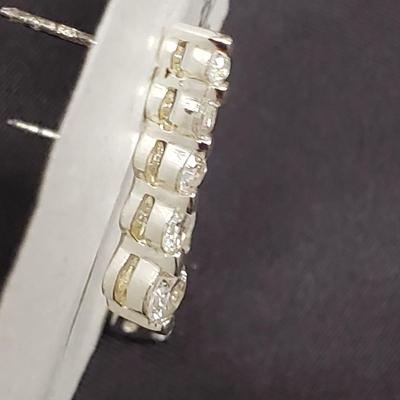 Eight Delicate Necklaces with Earrings (ST-KD)