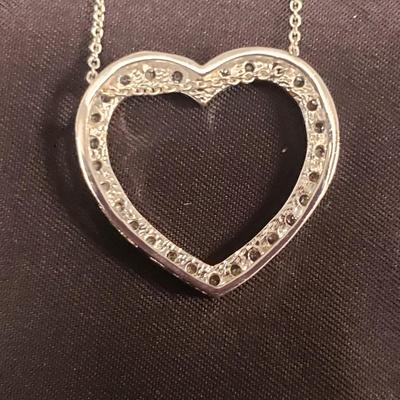 Eight Delicate Necklaces with Earrings (ST-KD)