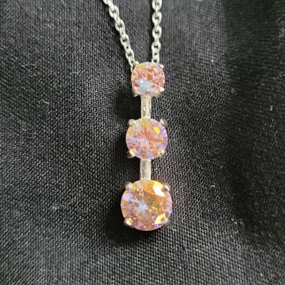 Eight Delicate Necklaces with Earrings (ST-KD)