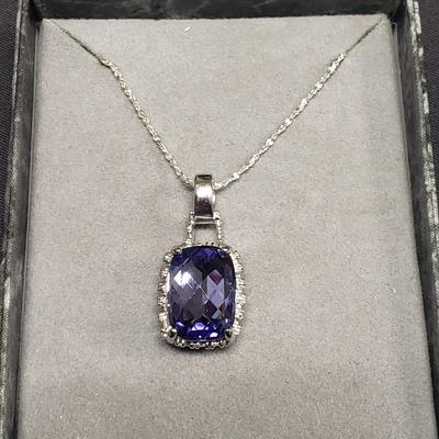 Eight Delicate Necklaces with Earrings (ST-KD)