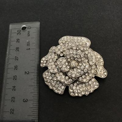 Beautiful silver tone rose brooch