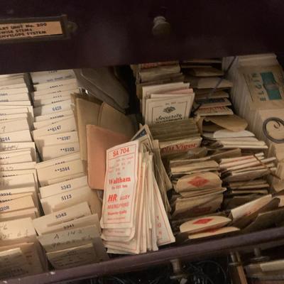 Huge Lot - Vintage Pocket Watch / Watch Crystals