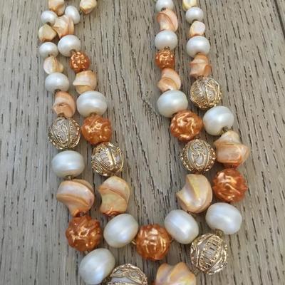 cool looking vintage, chunky golden peach bead choker Necklace