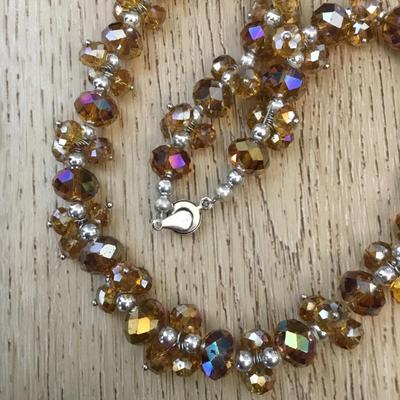 Beautiful Amber colored crystal bead necklace. Very beautiful very nice.