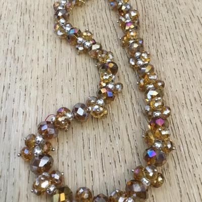 Beautiful Amber colored crystal bead necklace. Very beautiful very nice.