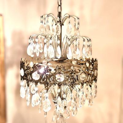 Sale Photo Thumbnail #171: In good condition
you will be removing this chandelier yourself