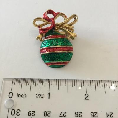 Vintage Christmas ornament brooch