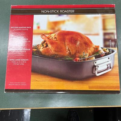 Sale Photo Thumbnail #98: Non Stick Roaster Pan.   New in Box.  Non Stick Interior Surface, includes roasting rack
17'X14"X3.5"
