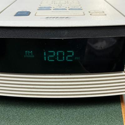 Sale Photo Thumbnail #99: Bose Wave Radio/CD Player.  The radio is working, but could not get the CD player to work.
Model AWRC-1P . NO Remote Control