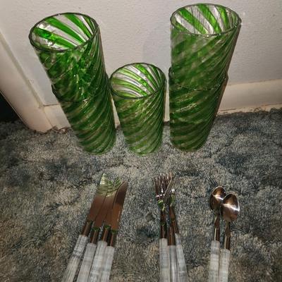 Cup & silverware set