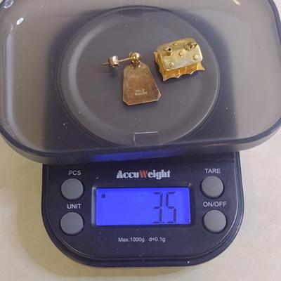 9 Karat Yellow Gold Single Earring and Charm- Approx Total Weight 3.5 Grams (#69)