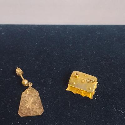 9 Karat Yellow Gold Single Earring and Charm- Approx Total Weight 3.5 Grams (#69)