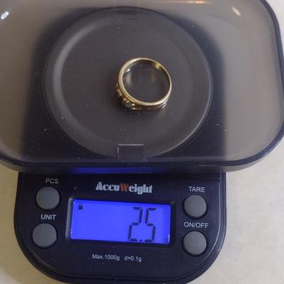 10 Karat Yellow Gold Ring- Approx Size 5 1/2 and Total Weight 2.5 Grams (#70)