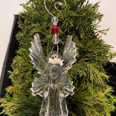 2008 ANNUAL ANGEL WATERFORD LEAD CRYSTAL ORNAMENT