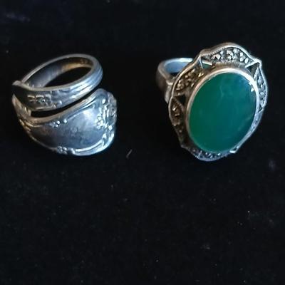 Spoon ring with beautiful .925 greenish stone ring