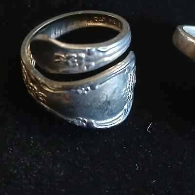 Spoon ring with beautiful .925 greenish stone ring