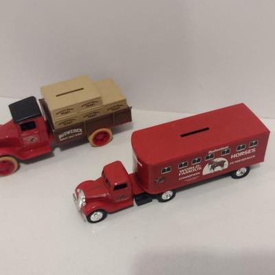 Pair of ERTL Scale Model Die Cast Banks- Budweiser Trucks