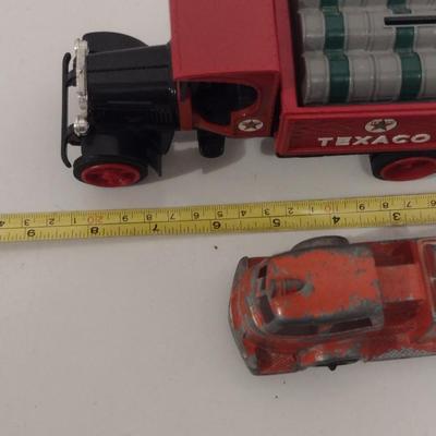 Pair of Die Cast Trucks- ERTL and Hubley
