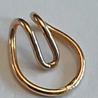 14 Kt marked bracelet with Amythyst 14 KT marked earrings
