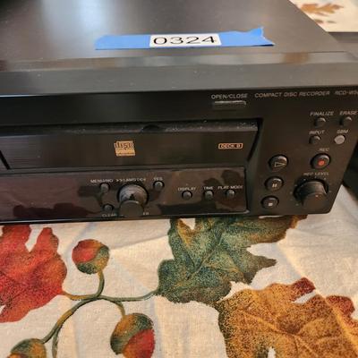 Sony 5 CD Changer w Remote RCD w500C w remote