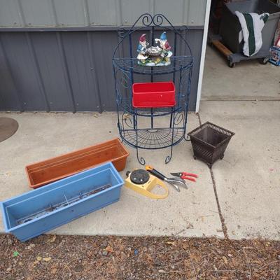 FLOWER POTS, FOLDING METAL SHELF, GARDEN GNOMES & TOOLS