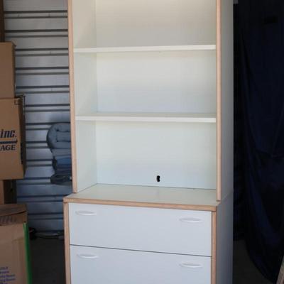 Sale Photo Thumbnail #92: white shelf with oak trim