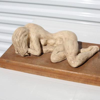 Sale Photo Thumbnail #96: This is a heavy peice of art, unknown material 
no makers mark
Very Lovely Piece