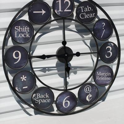 Sale Photo Thumbnail #140: Cool metal clock