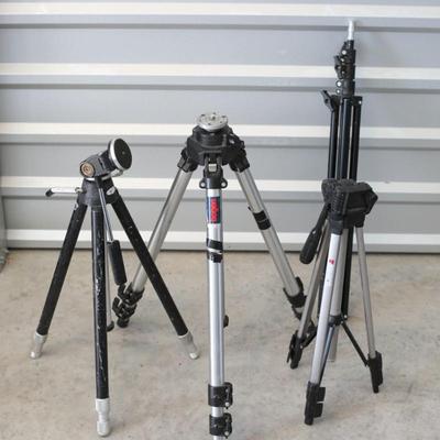 Sale Photo Thumbnail #151: 3 tripods in used condition