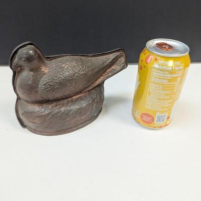 Sale Photo Thumbnail #668: Antique Two Part Mold Of A Pigeon