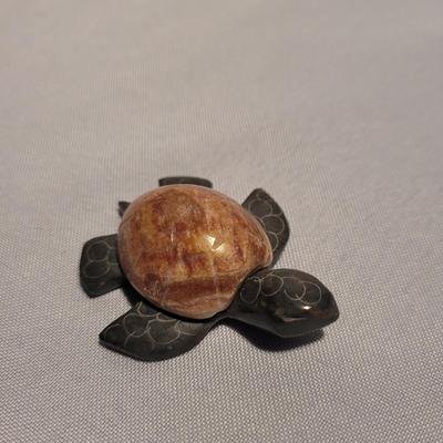 Carved Jade and Fluorite Marine Life Figurines (K-EL)