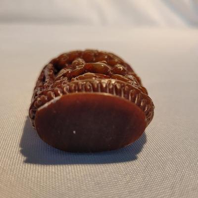 Carved Resin Snuff Bottles (K-EL)