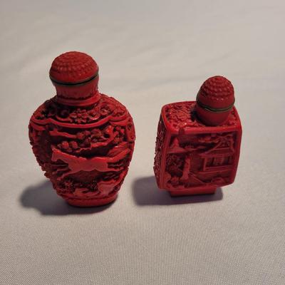 Carved Resin Snuff Bottles (K-EL)