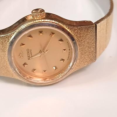 Women's watches - Timex - Seiko - Allure -
